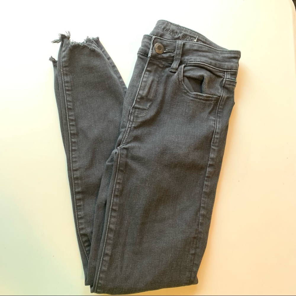 American Eagle Black Distressed Jeans Size 00